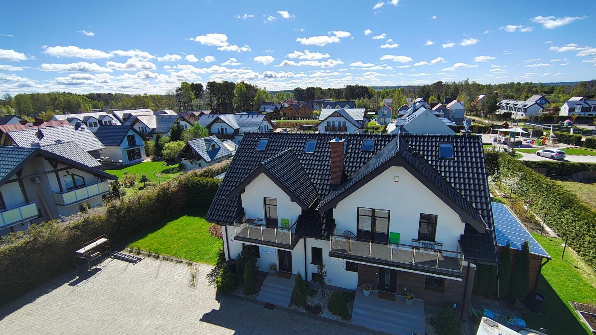 Villa Cork Дебки Екстериор снимка