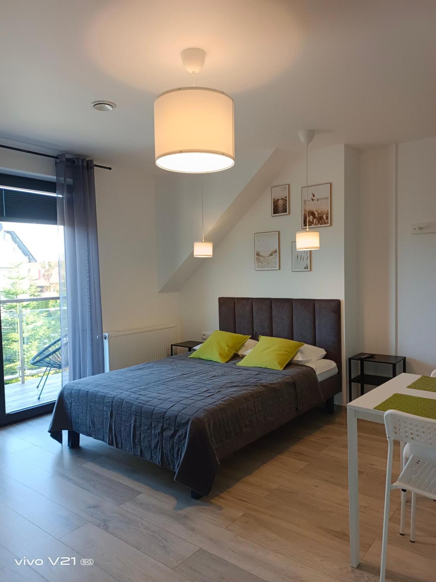 Villa Cork Дебки Екстериор снимка