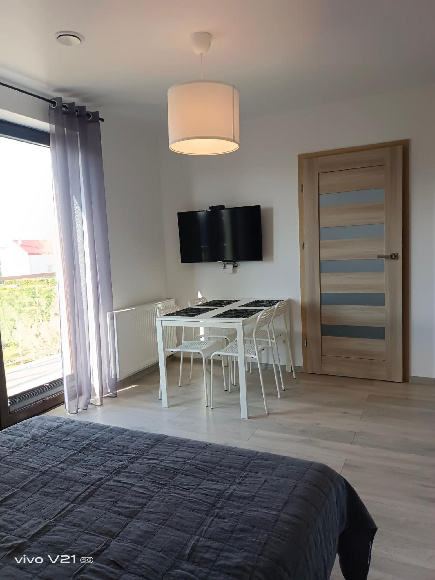 Villa Cork Дебки Екстериор снимка